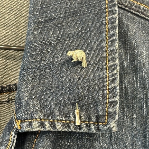 Charming Beaver Silver Tone Hat/Scarf Lapel Hijab Pin Brooch - Picture 11 of 12